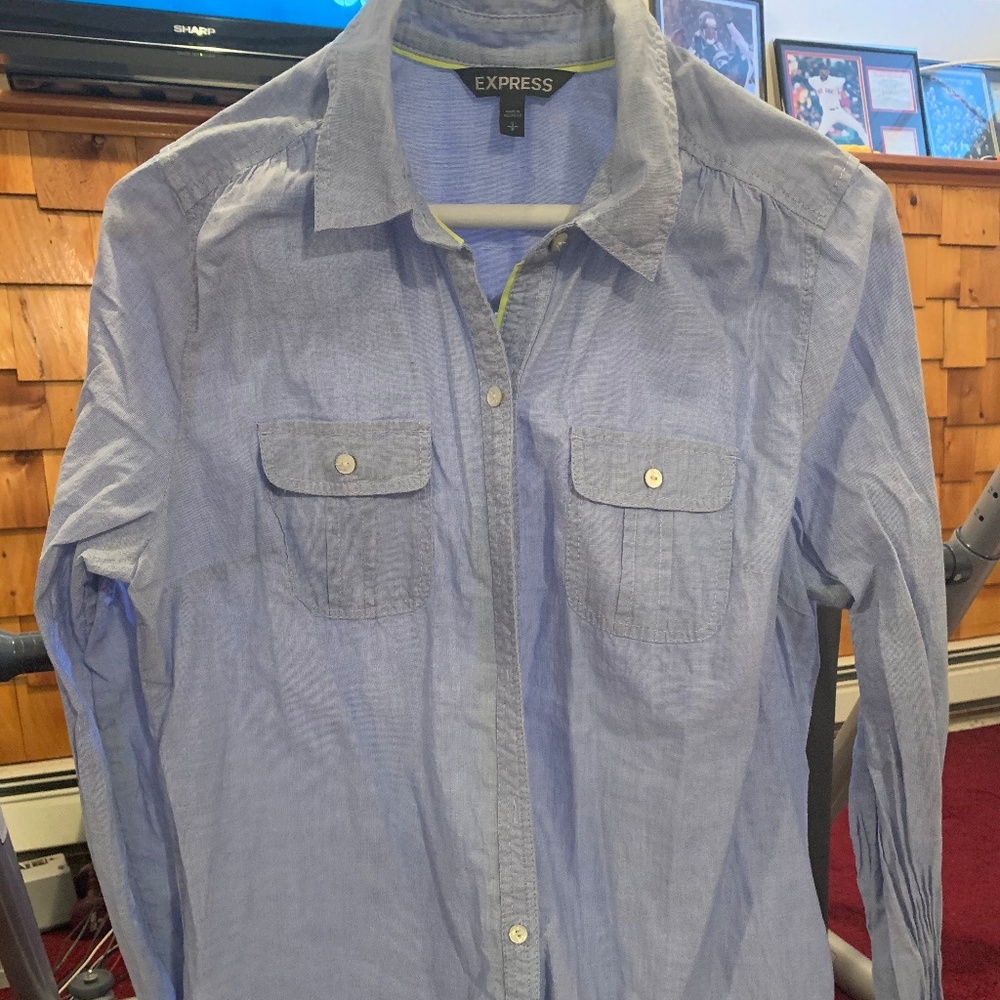 Express Button Down